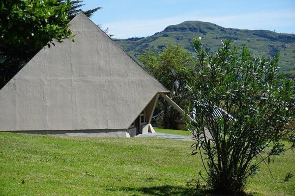 Pyramids Motel Van Reenen Εξωτερικό φωτογραφία