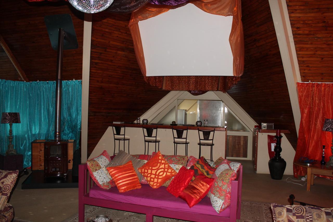 Pyramids Motel Van Reenen Εξωτερικό φωτογραφία
