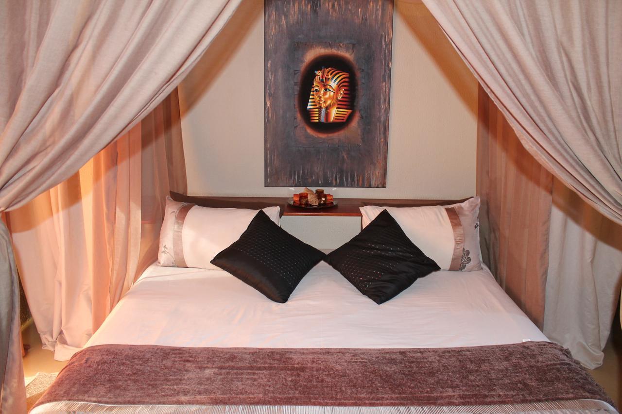 Pyramids Motel Van Reenen Εξωτερικό φωτογραφία