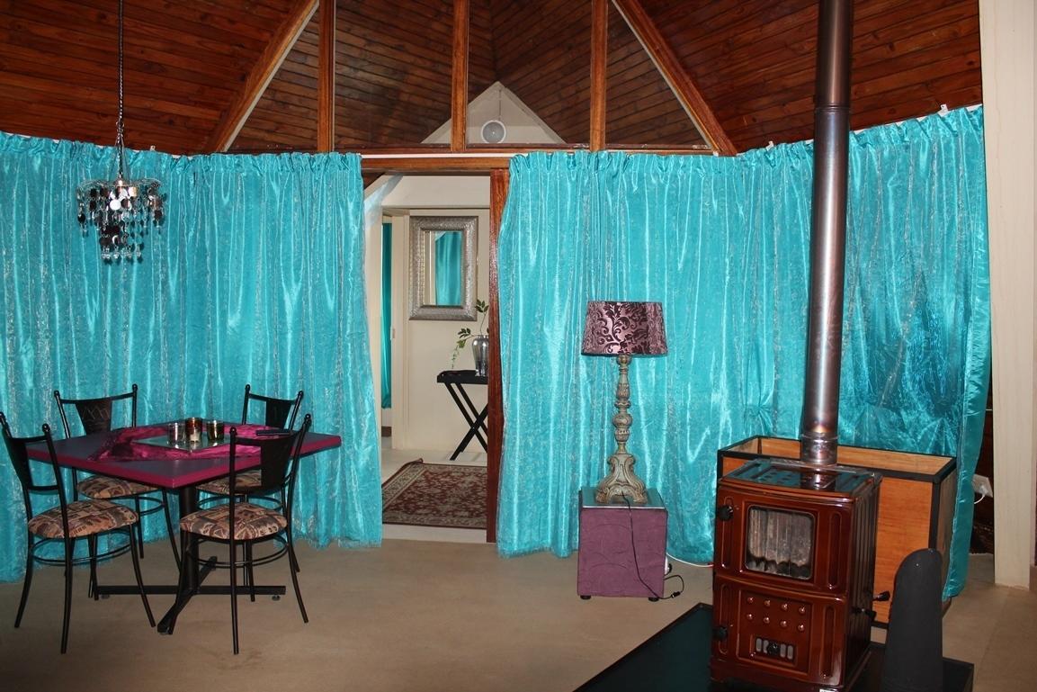 Pyramids Motel Van Reenen Εξωτερικό φωτογραφία