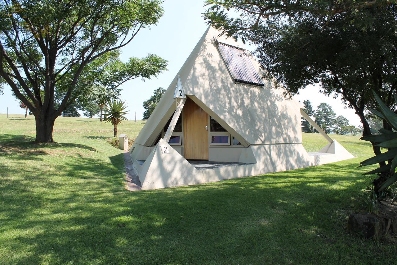 Pyramids Motel Van Reenen Εξωτερικό φωτογραφία