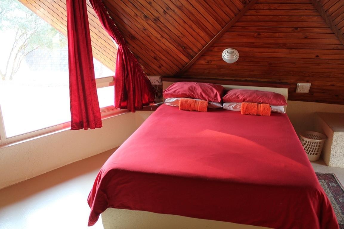 Pyramids Motel Van Reenen Εξωτερικό φωτογραφία