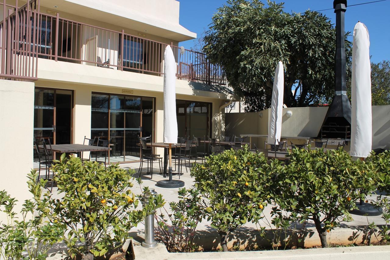 Pyramids Motel Van Reenen Εξωτερικό φωτογραφία
